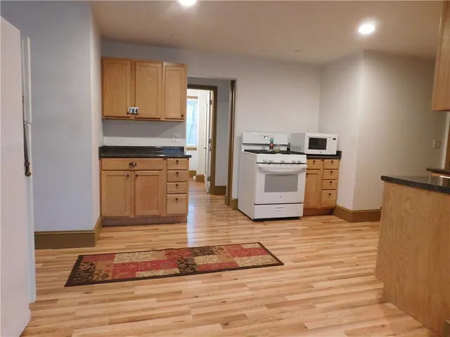 $1,950 | Coventry, Coventry, RI 02816