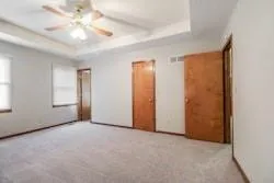 $1,980 | 927 Northwest 62nd Terrace, Kansas City, MO 64118