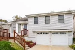 $1,980 | 927 Northwest 62nd Terrace, Kansas City, MO 64118