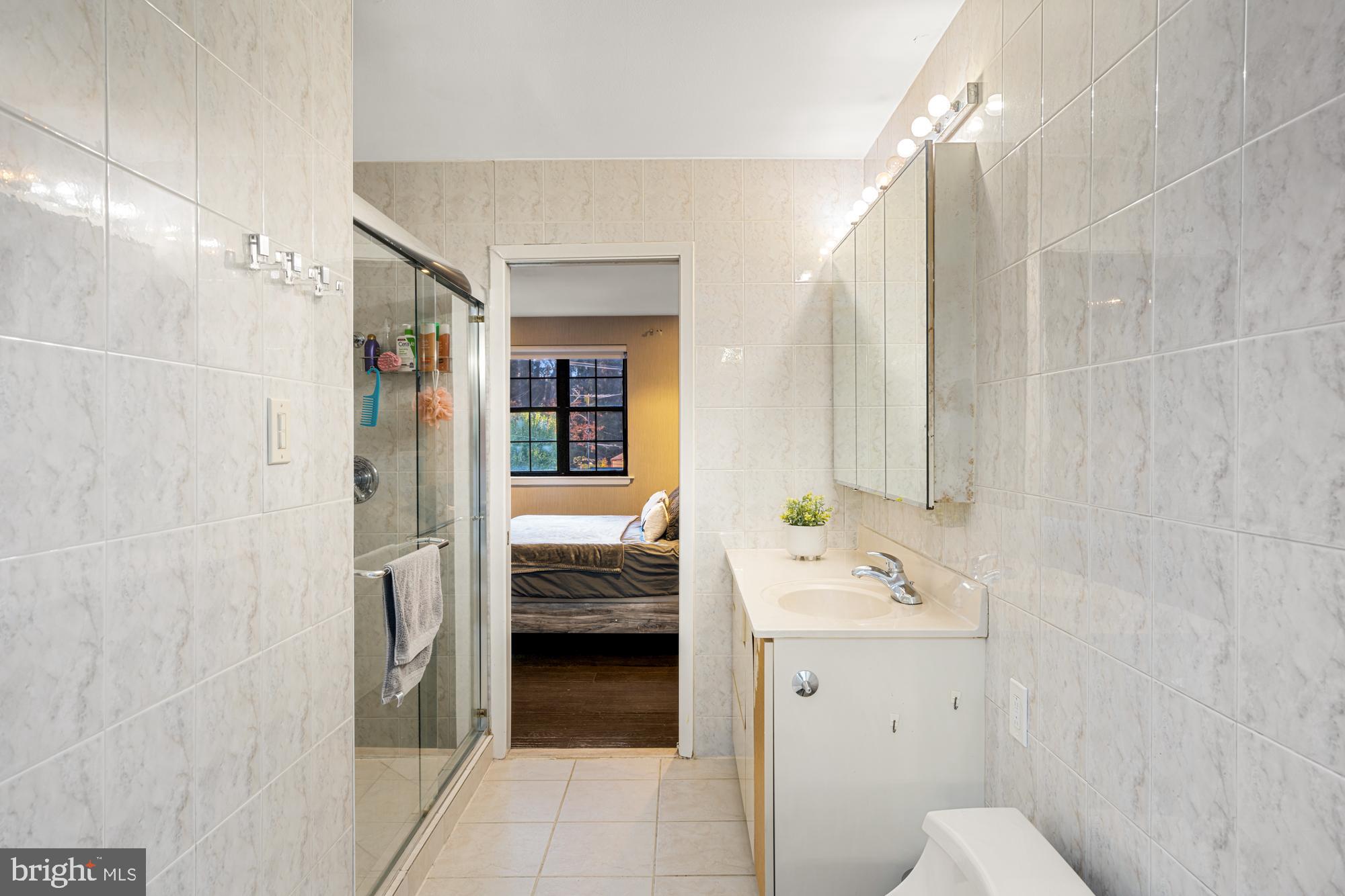 100 County Line Road Philadelphia, PA 19116 - Photo 20 of 35 Gallery Image 20