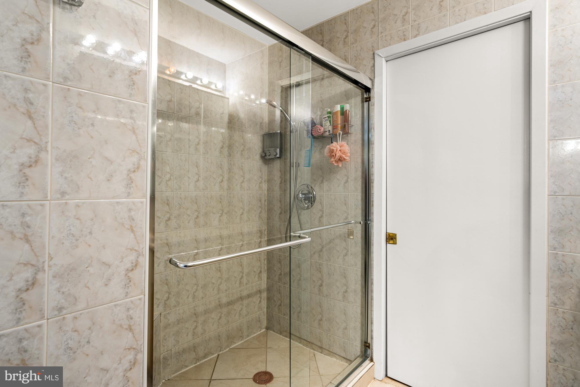 100 County Line Road Philadelphia, PA 19116 - Photo 21 of 35 Gallery Image 21