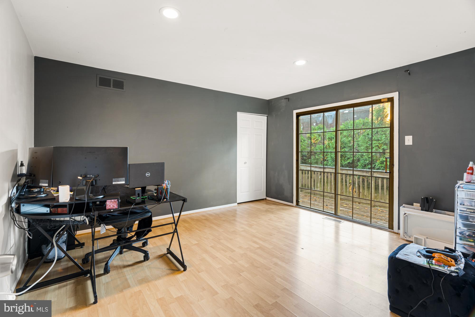 100 County Line Road Philadelphia, PA 19116 - Photo 27 of 35 Gallery Image 27
