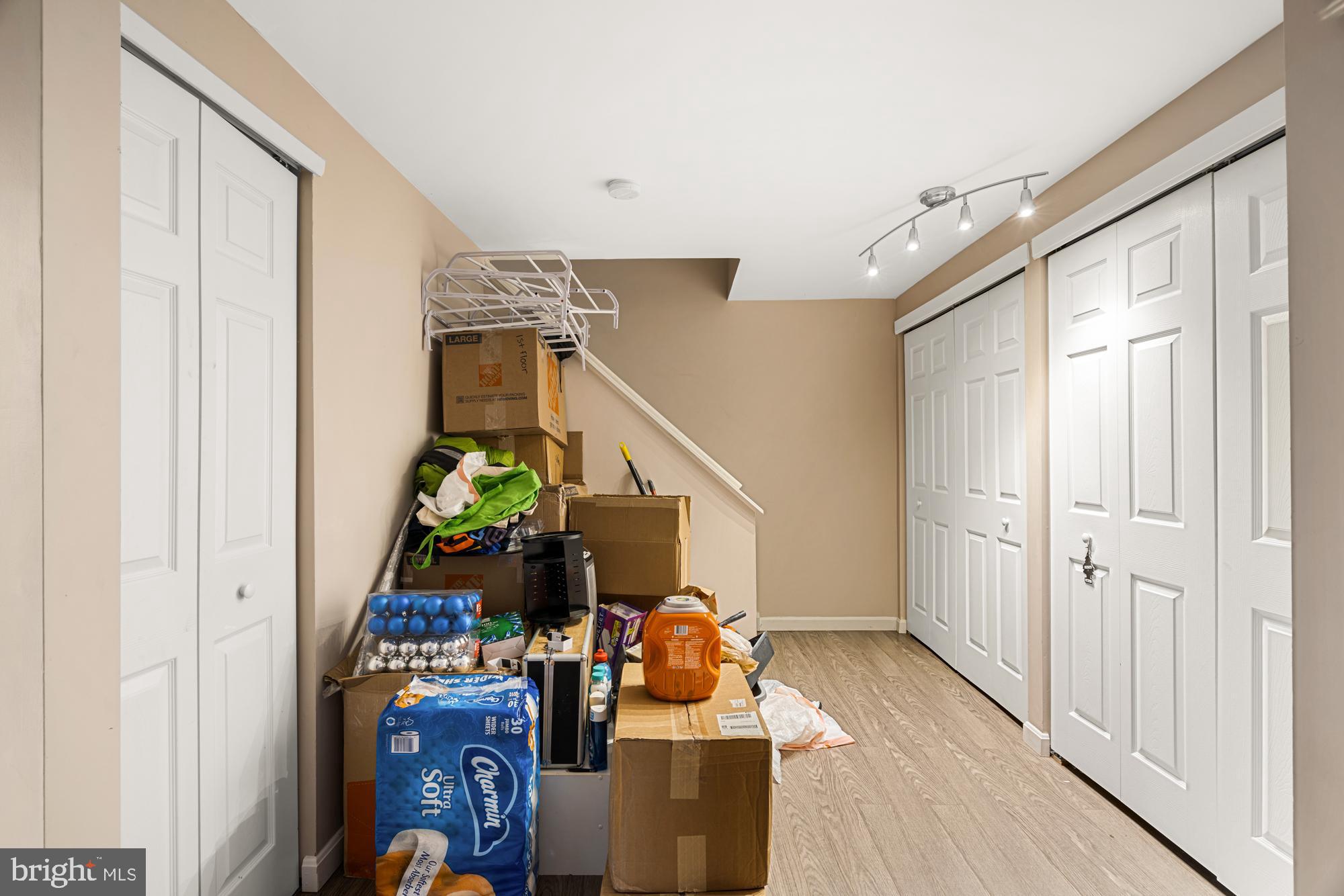 100 County Line Road Philadelphia, PA 19116 - Photo 30 of 35 Gallery Image 30