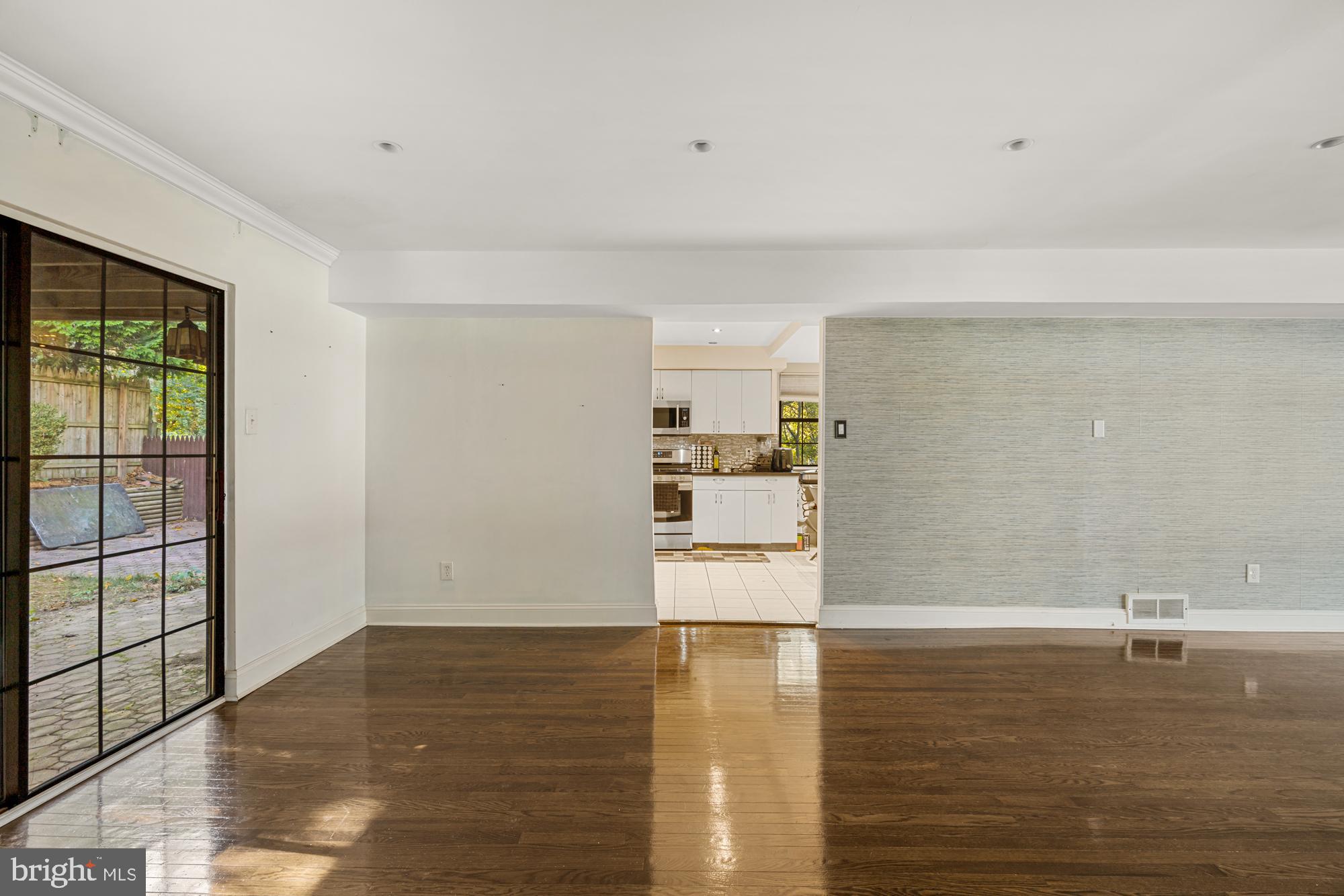 100 County Line Road Philadelphia, PA 19116 - Photo 8 of 35 Gallery Image 8