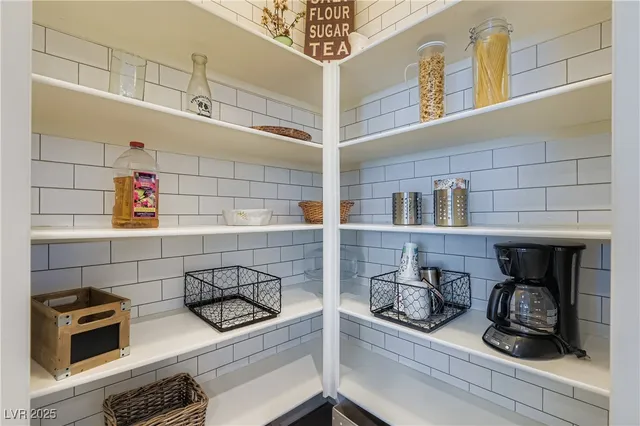 $524,990 | 11002 Elk Sands Road, Las Vegas, NV 89179