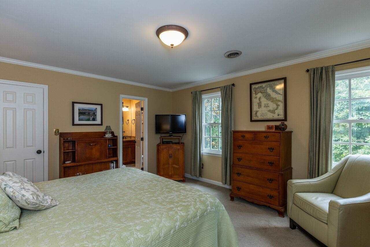 3004 Sylvania Drive Raleigh, NC 27607 - Photo 16 of 29 Photo 16