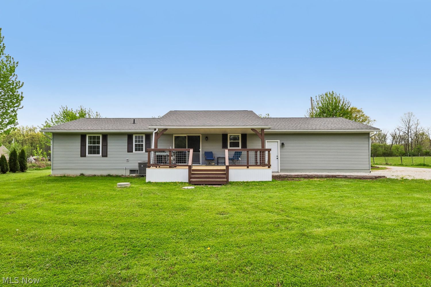 8965 Corbett Road Diamond, OH 44412 - Photo 26 of 48