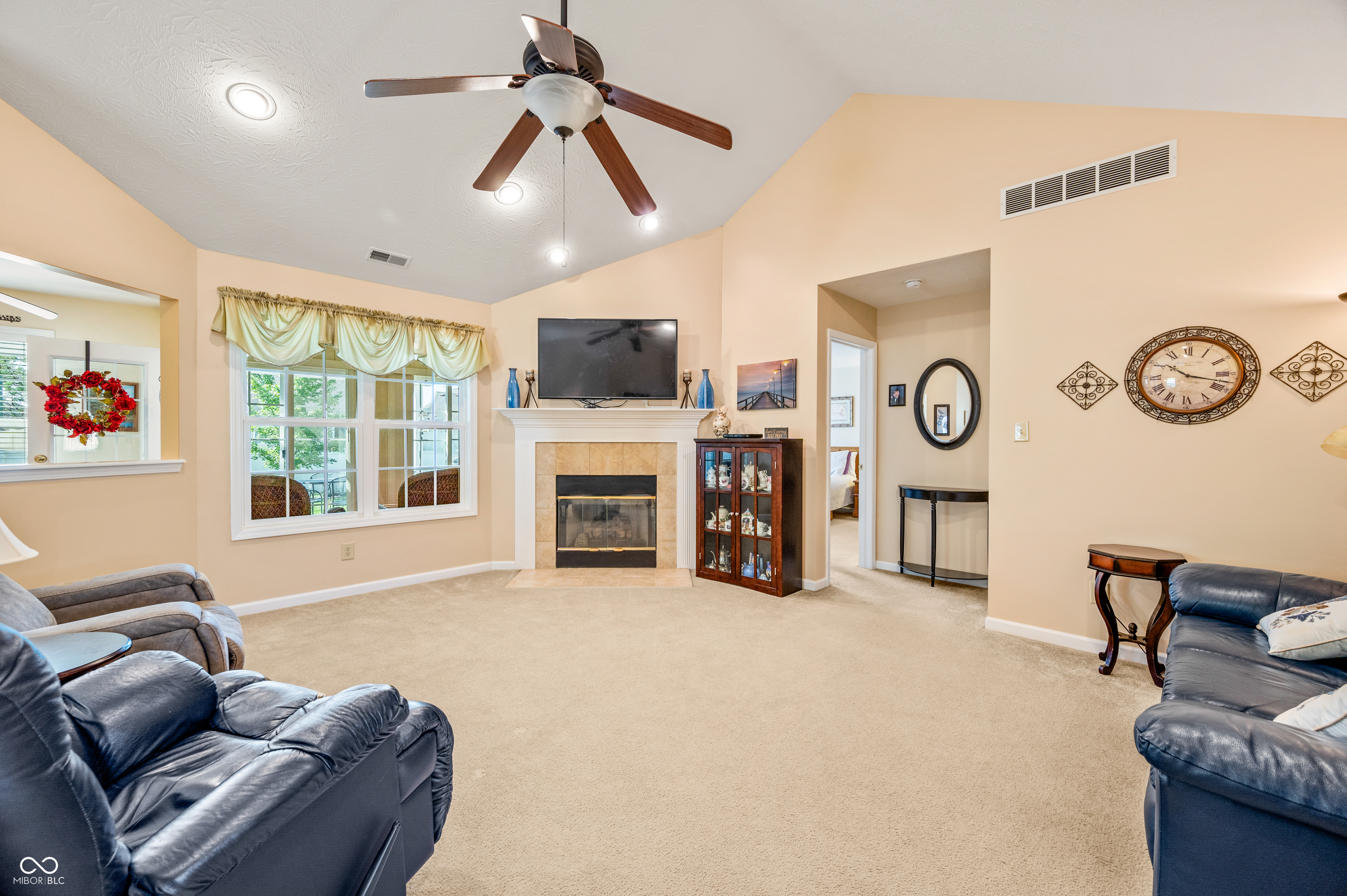 1211 Stellar Drive Franklin, IN 46131 - Photo 12 of 44