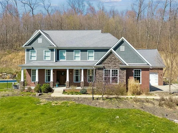 $760,000 | 1174 Lauralynn Drive, Latrobe, PA 15650