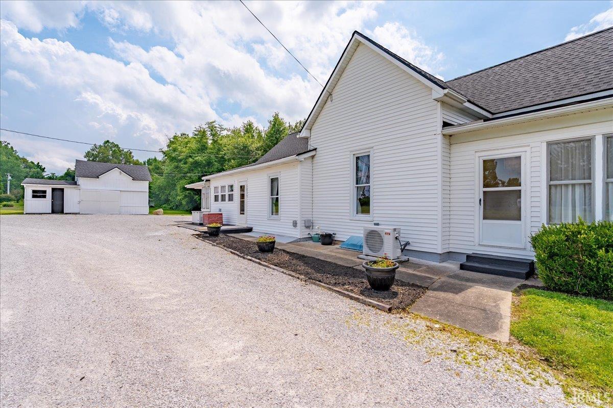 2811 East Degonia Road Boonville, IN 47601 - Photo 40 of 46