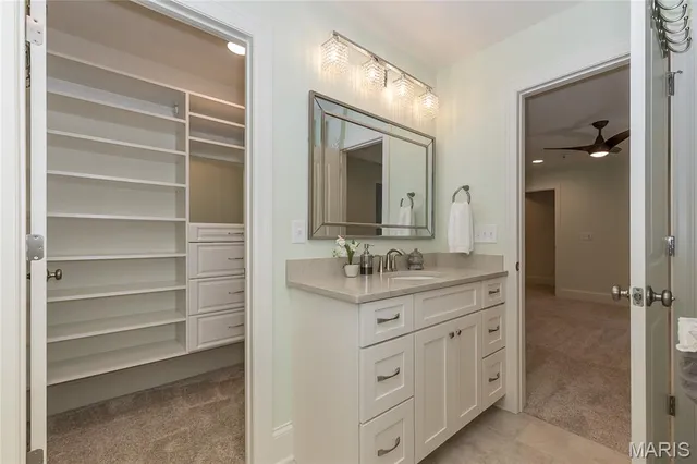 $1,825,000 | 111 North Mosley Road, St. Louis, MO 63141