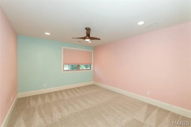 $1,825,000 | 111 North Mosley Road, St. Louis, MO 63141