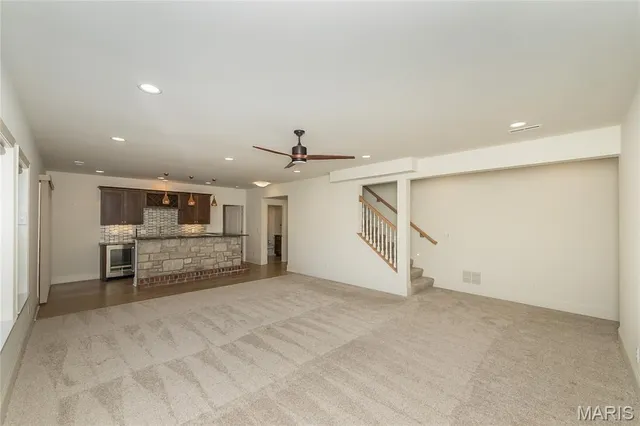 $1,825,000 | 111 North Mosley Road, St. Louis, MO 63141