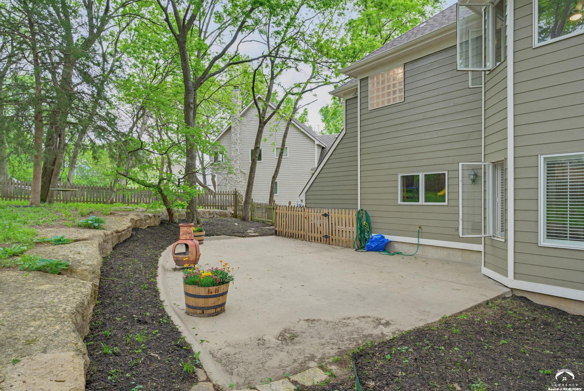 1124 Dubs Court Lawrence, KS 66049 - Photo 66 of 69