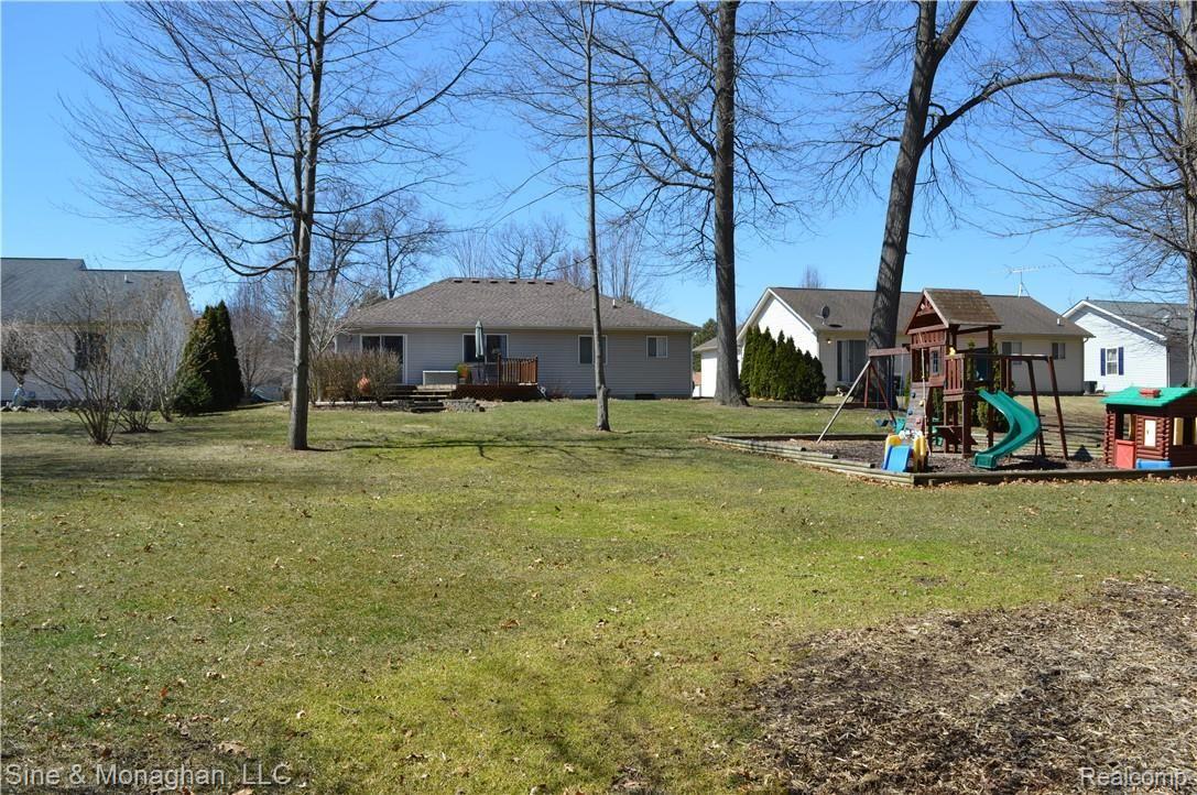 9535 Rachel Road Algonac, MI 48001 - Photo 8 of 27 032.JPG