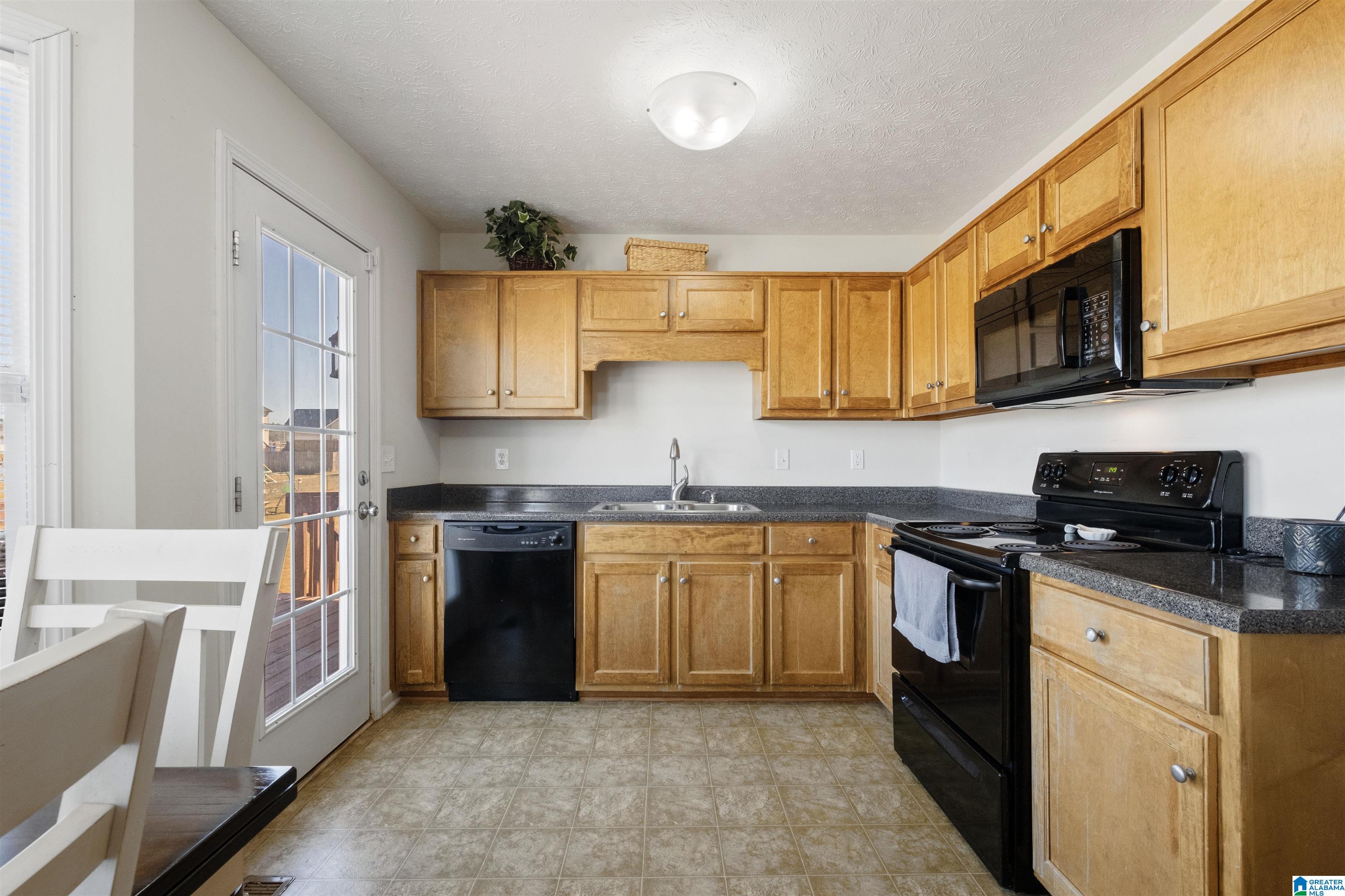 127 Hawk Pass Anniston, AL 36207 - Photo 10 of 23