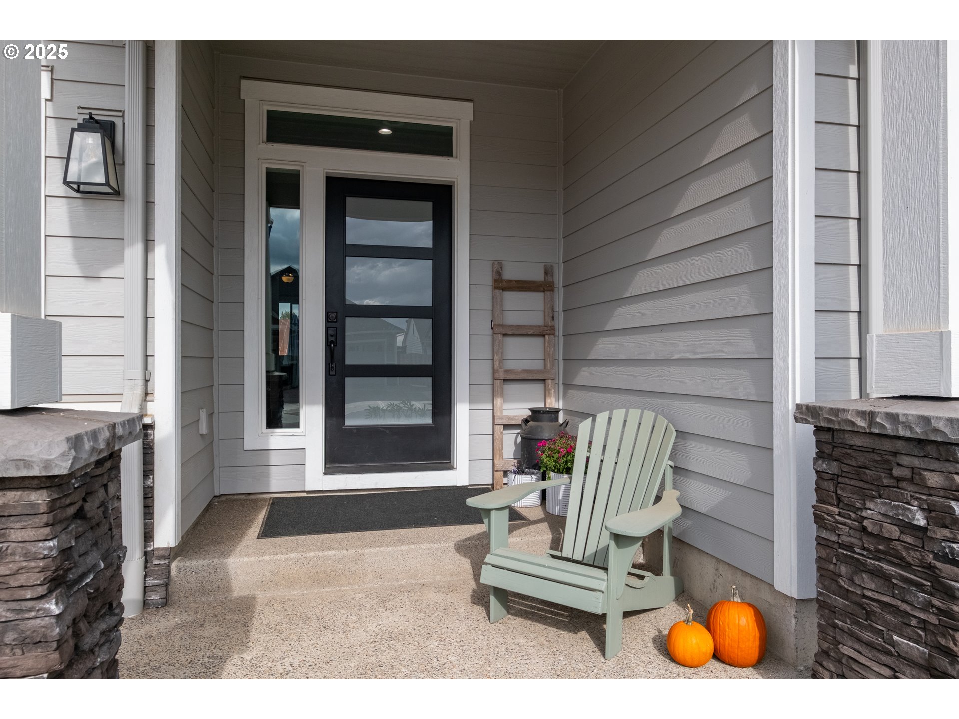 1006 Sassafras Street Independence, OR 97351 - Photo 5 of 47 a porch with chairs and window