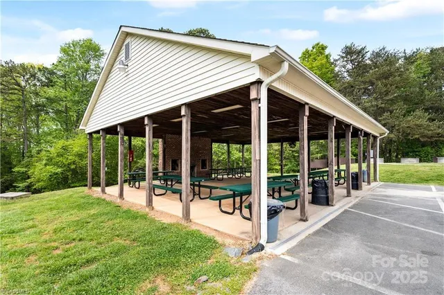 $234,000 | 116 Dove Lane, New London, NC 28127