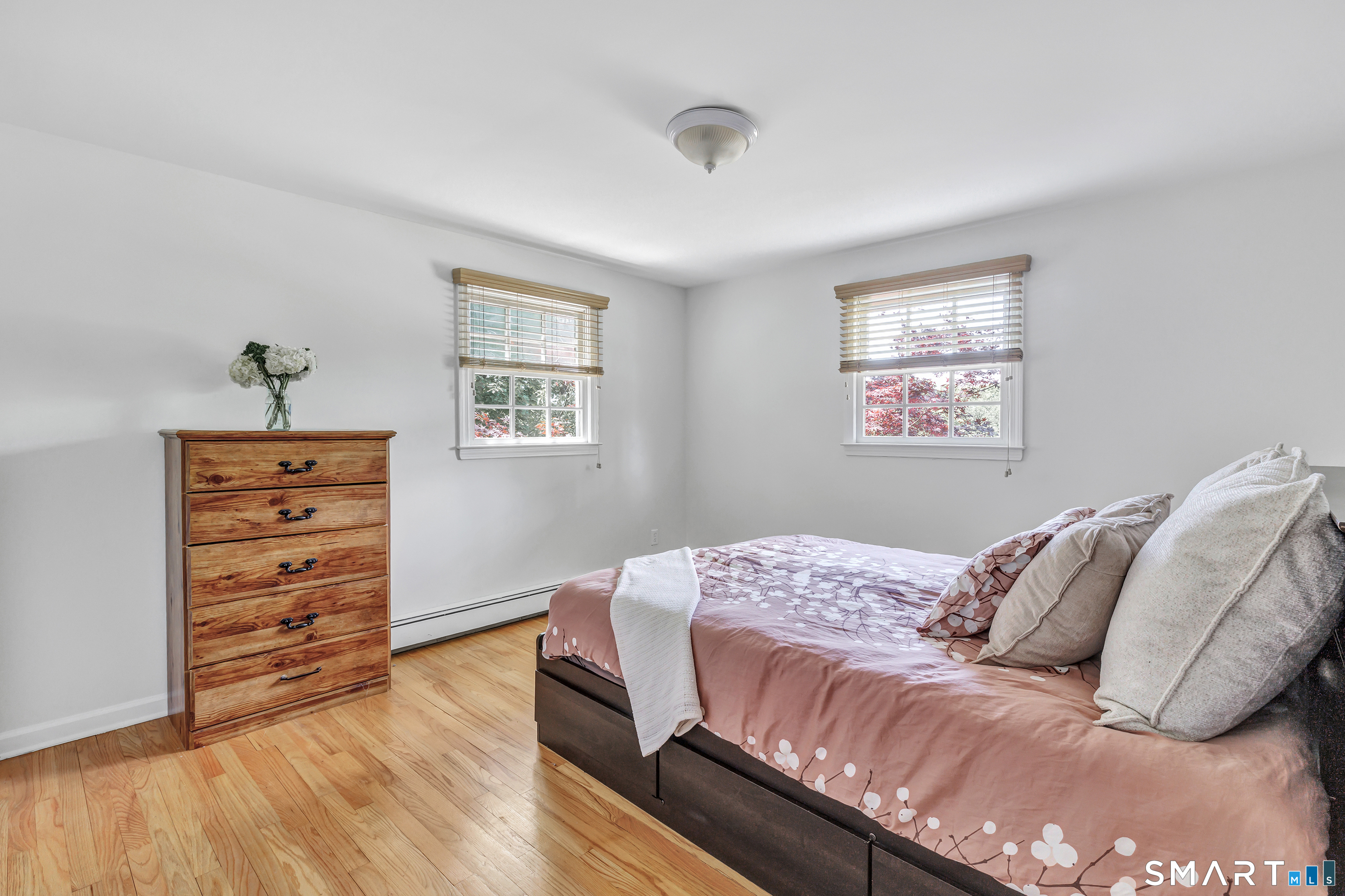 76 Greenbrier Road Trumbull, CT 06611 - Photo 22 of 38