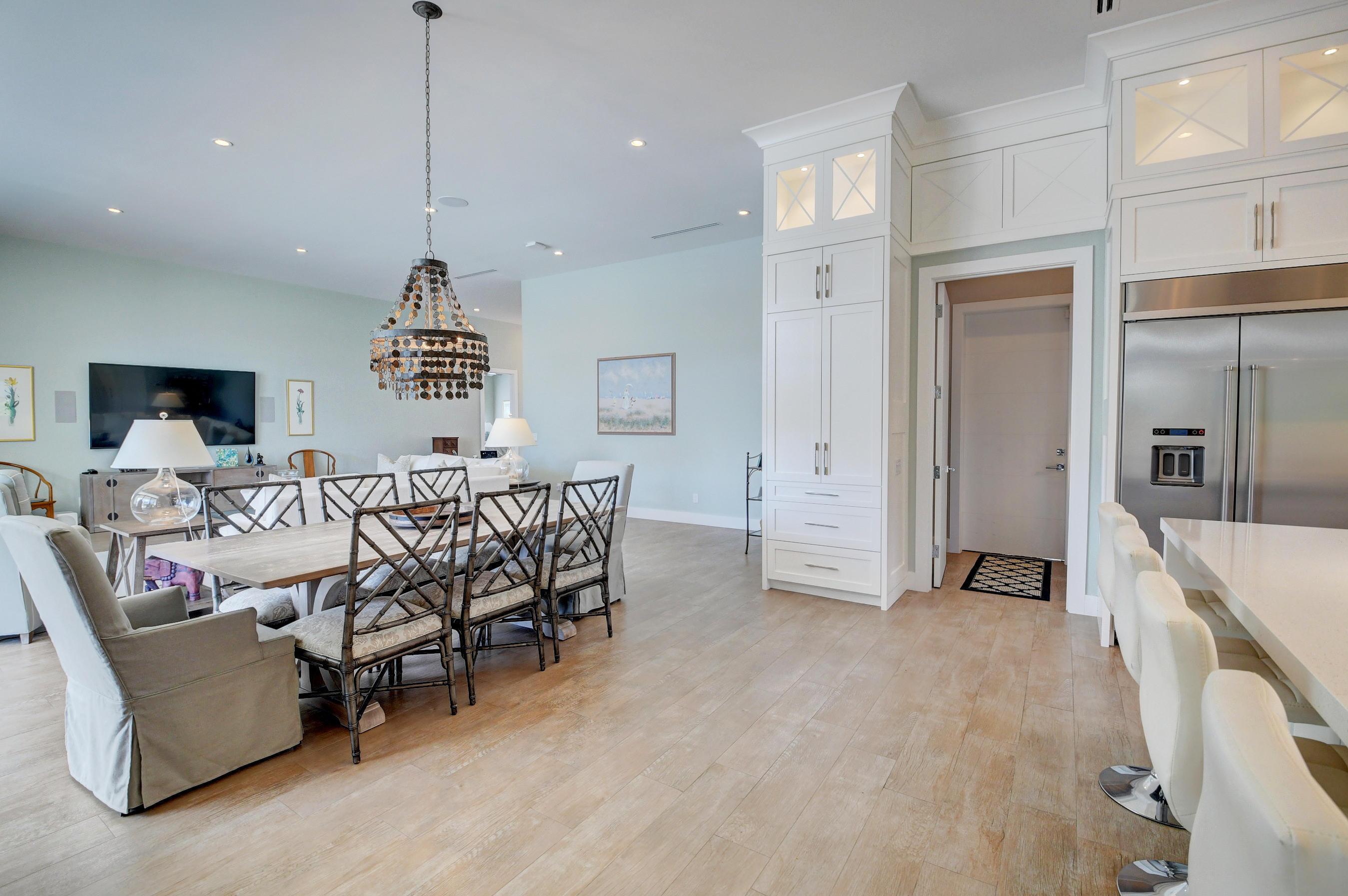 800 Northeast 69th Street Boca Raton, FL 33487 - Photo 20 of 67 Dining & Kitchen Areas