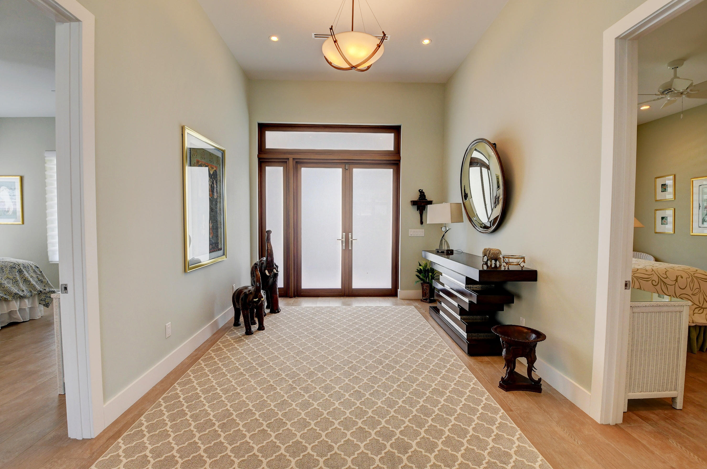 800 Northeast 69th Street Boca Raton, FL 33487 - Photo 3 of 67 Entry Foyer
