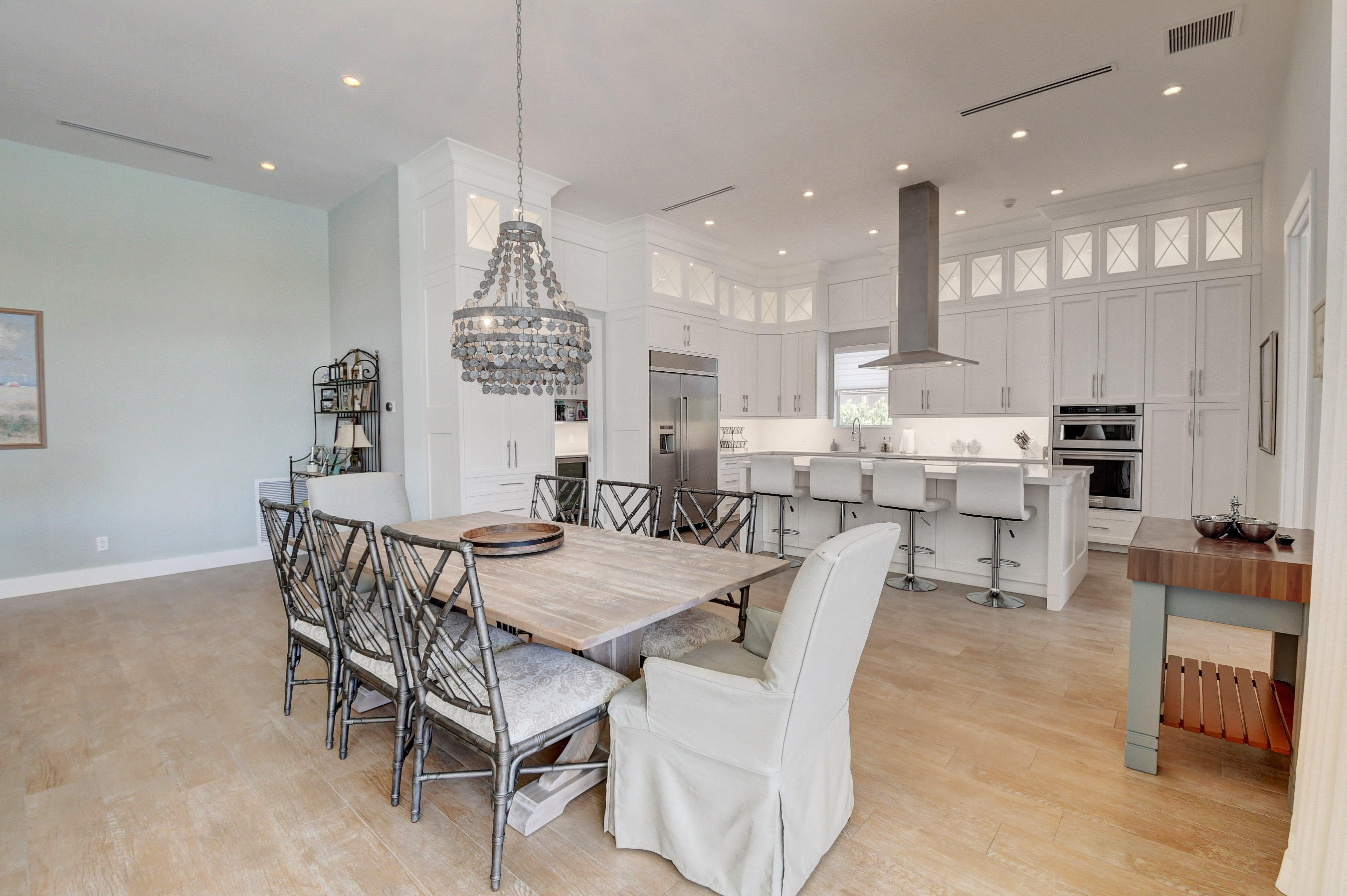 800 Northeast 69th Street Boca Raton, FL 33487 - Photo 10 of 67 Dining & Kitchen Areas
