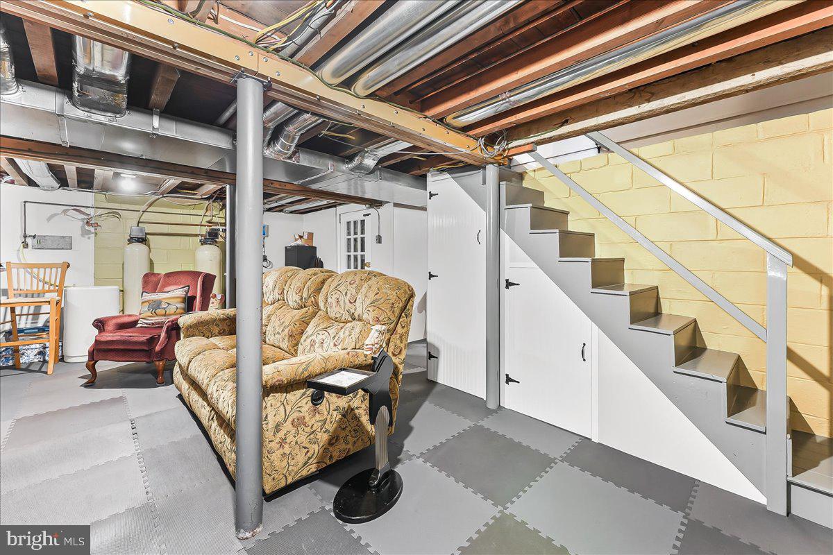 1439 Middletown Road Glen Mills, PA 19342 - Photo 23 of 45