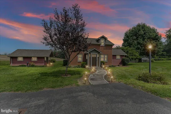 $799,000 | 1439 Middletown Road, Glen Mills, PA 19342