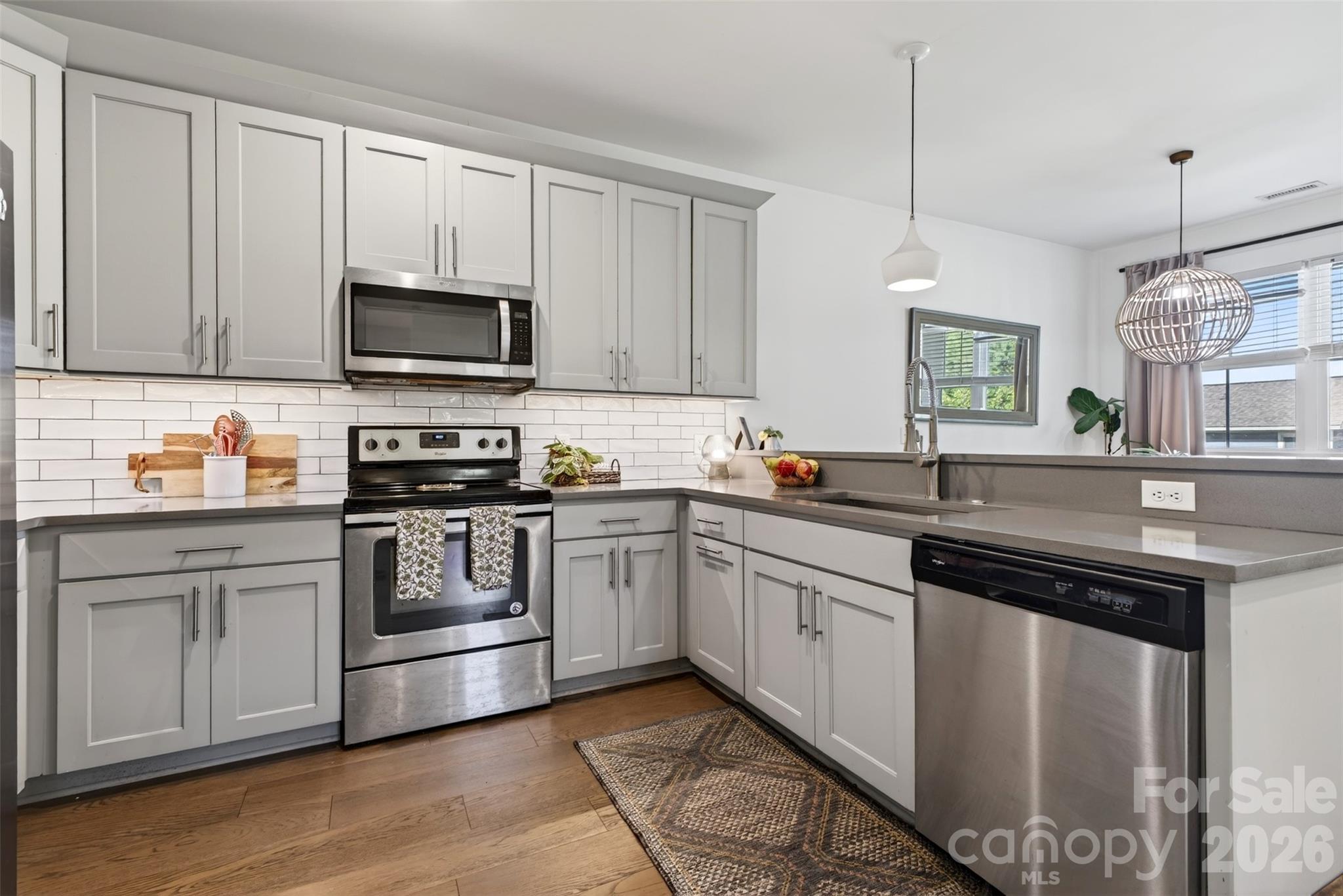 62 Dillingham Road Asheville, NC 28805 - Photo 10 of 36 Gallery Image 10