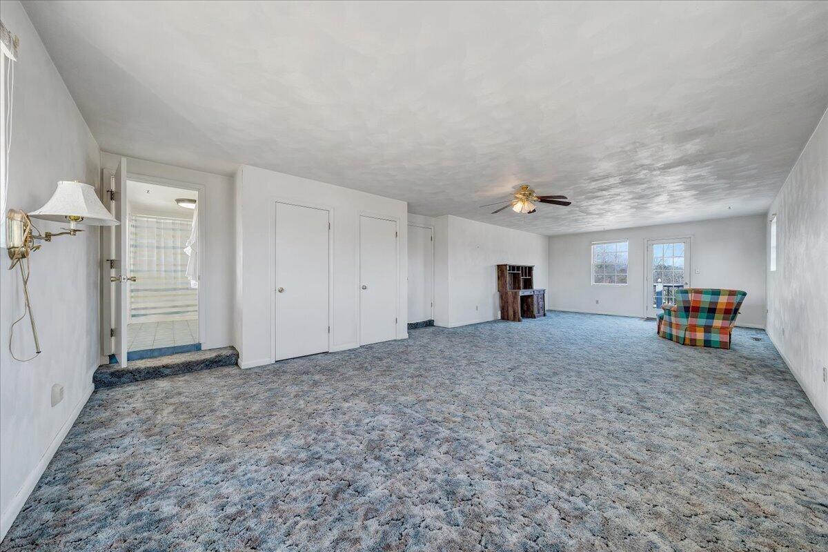 2555 Morgans Mill Road Goodview, VA 24095 - Photo 30 of 114 Family Room