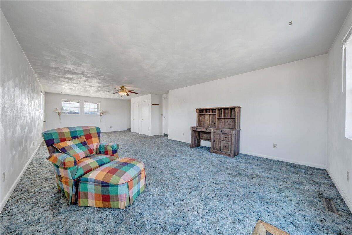2555 Morgans Mill Road Goodview, VA 24095 - Photo 32 of 114 Family Room