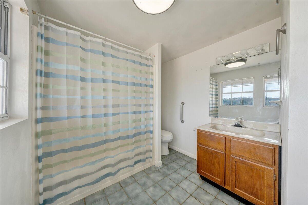 2555 Morgans Mill Road Goodview, VA 24095 - Photo 37 of 114 Bathroom