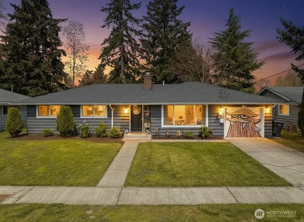 $560,000 | 1011 9th Street Northeast, Auburn, WA 98002