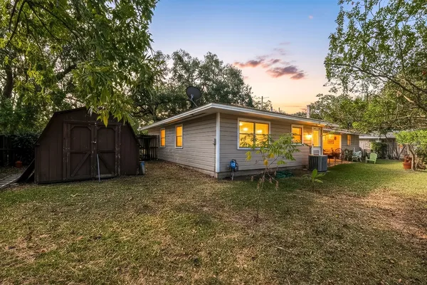 $162,500 | 1811 Myrtle Street, Liberty, TX 77575