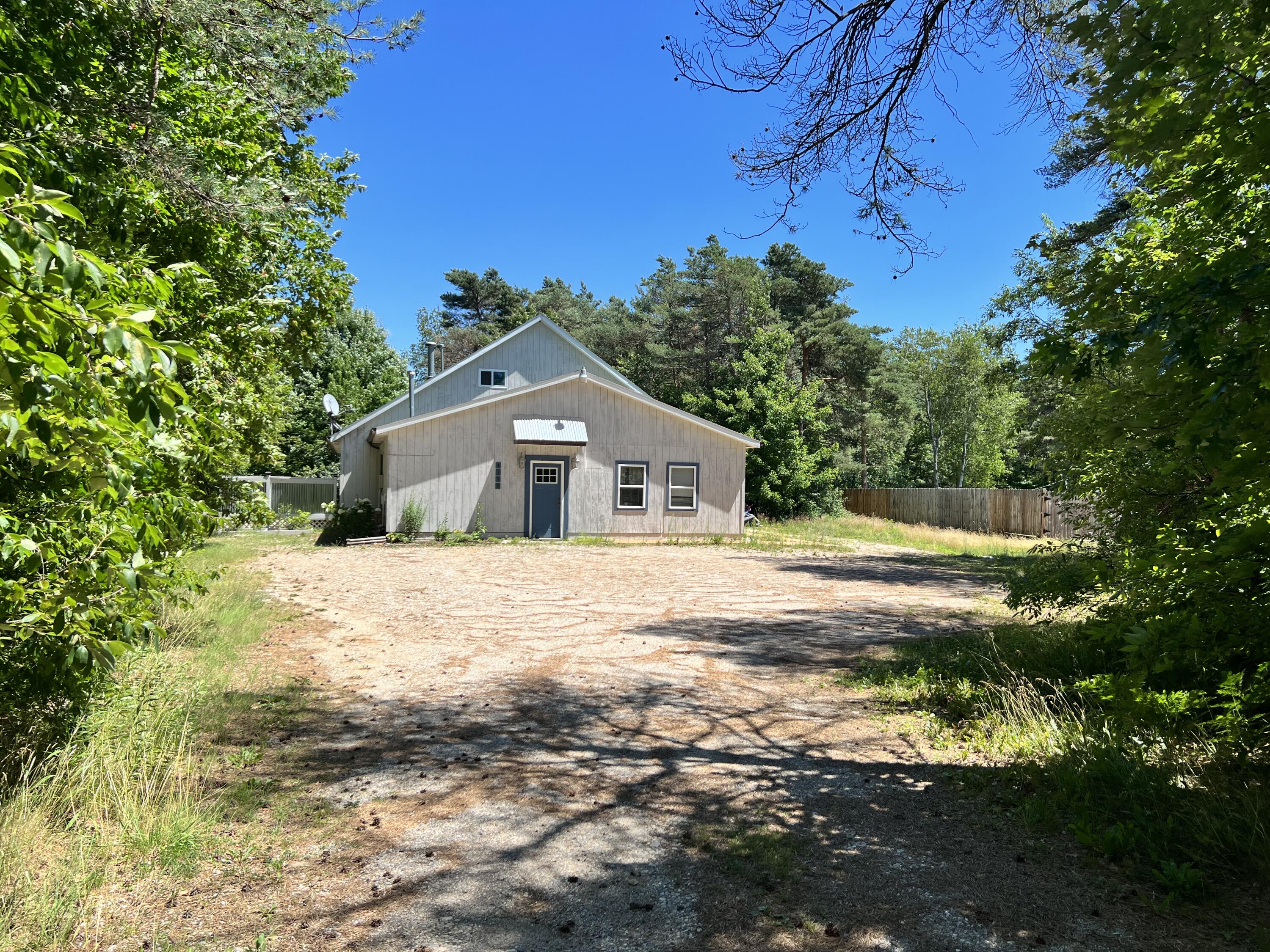 4197 South 39 Road Cadillac, MI 49601 - Photo 2 of 19 Photo Jul 21, 2 22 35 PM