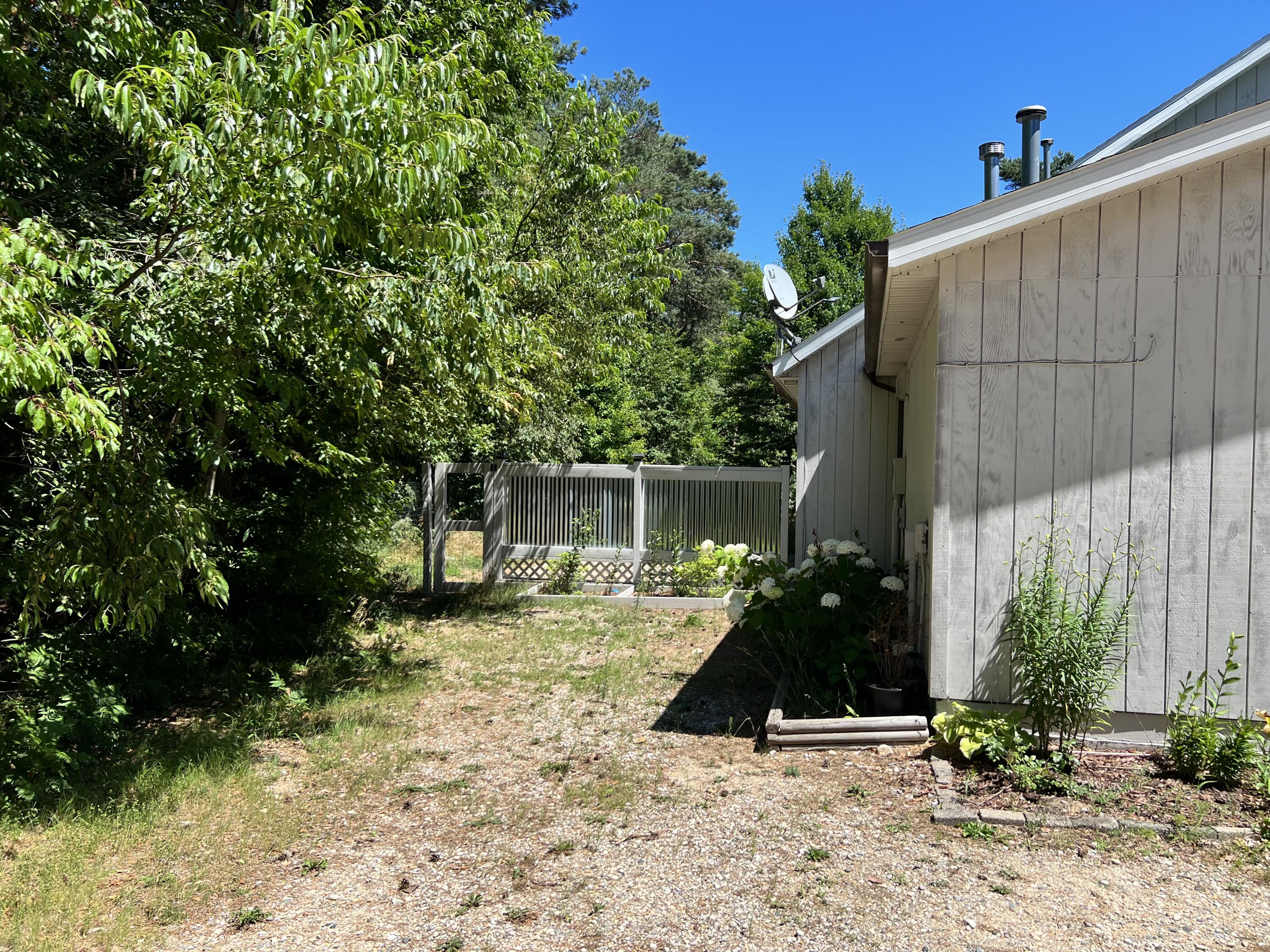 4197 South 39 Road Cadillac, MI 49601 - Photo 3 of 19 Photo Jul 21, 2 22 56 PM