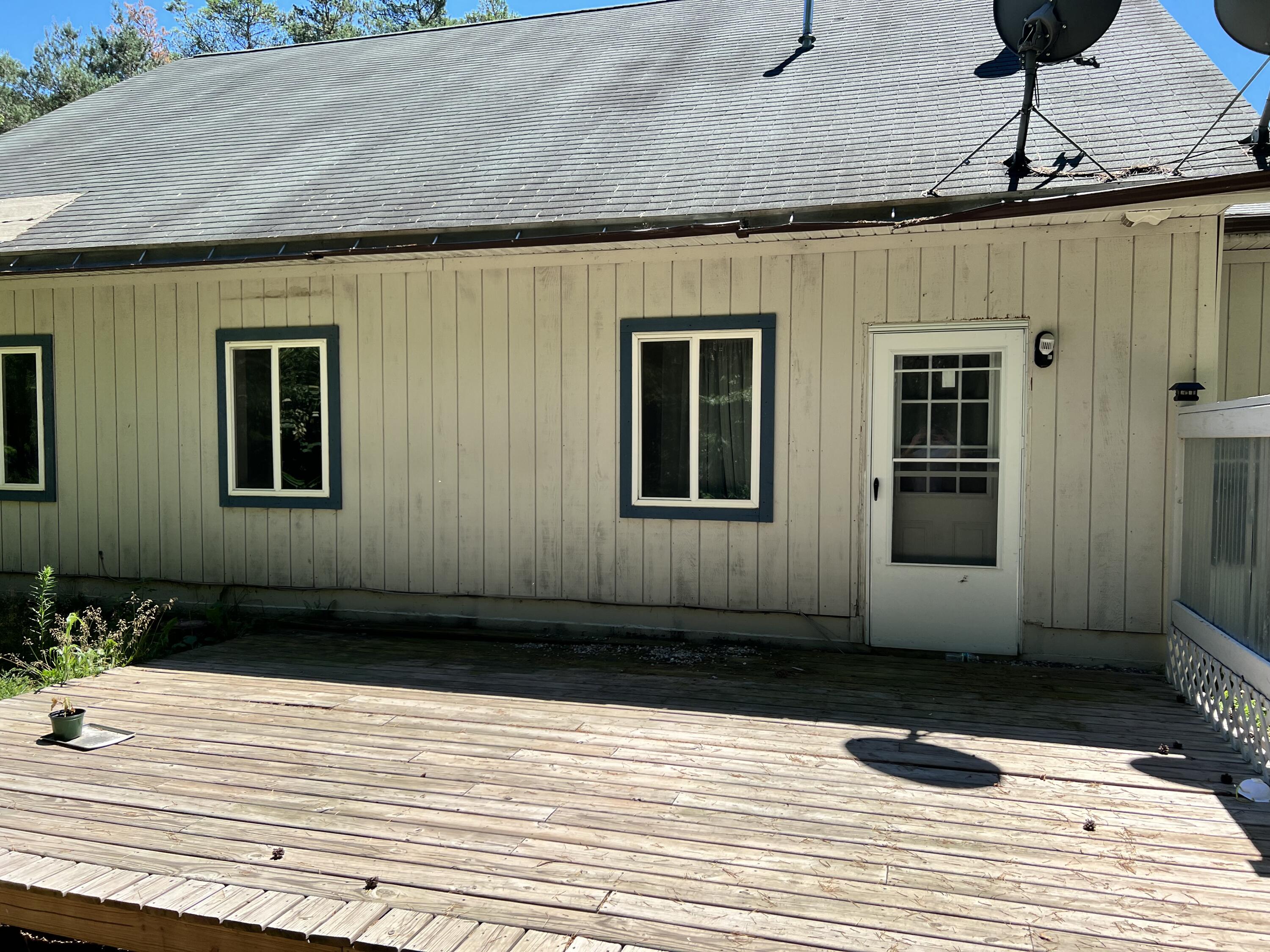 4197 South 39 Road Cadillac, MI 49601 - Photo 4 of 19 Photo Jul 21, 2 23 17 PM