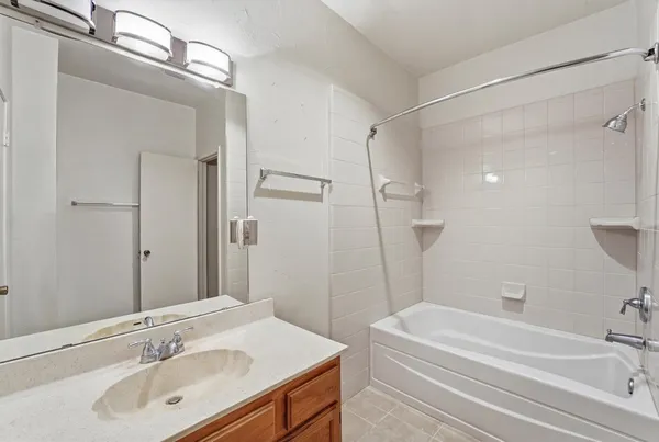 $115,000 | 17597 Red Oak Drive, Unit 7597, Houston, TX 77090