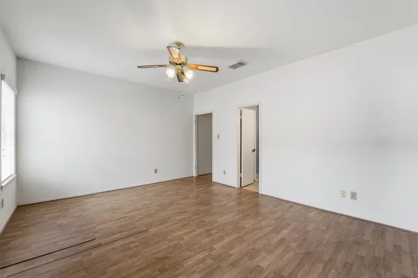 $115,000 | 17597 Red Oak Drive, Unit 7597, Houston, TX 77090