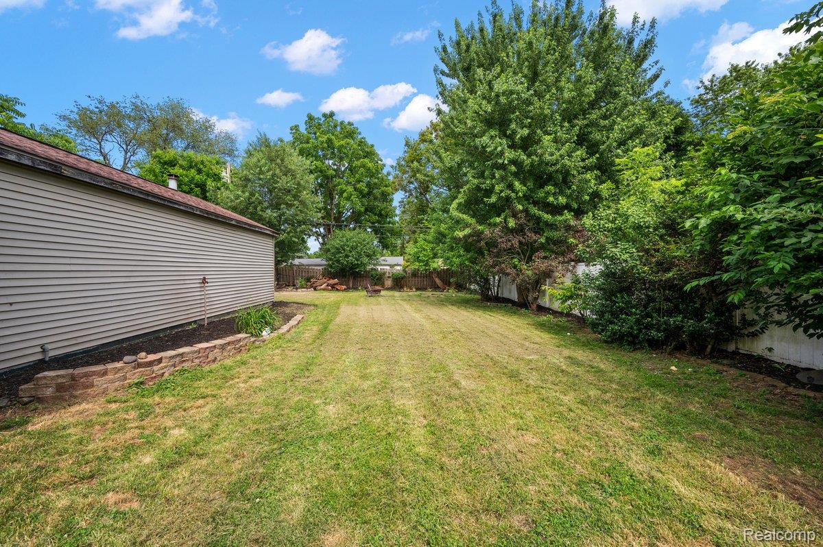 3067 Avalon Road Rochester, MI 48309 - Photo 34 of 34 3067 Avalon Rd-2 2.jpg