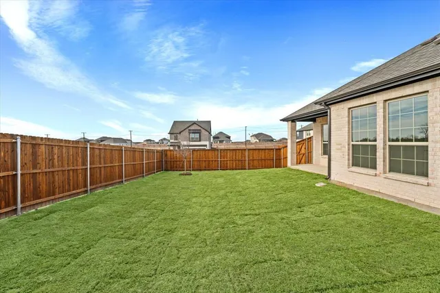 $2,499 | 3113 Summer Rain Lane, Anna, TX 75409