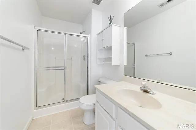 $150,000 | 410 Benton Drive, Unit L, St. Peters, MO 63376