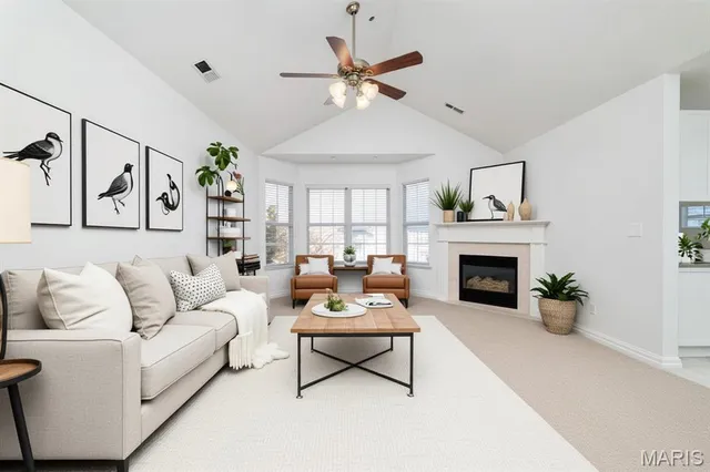 $150,000 | 410 Benton Drive, Unit L, St. Peters, MO 63376