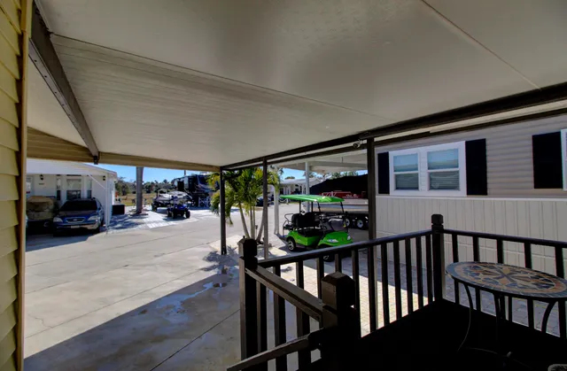 $163,000 | 5225 Southeast 67th Avenue, Okeechobee, FL 34974