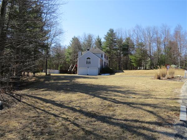 49 Downs Road Douglas, MA 01516 - Photo 28 of 29 Gallery Image 28