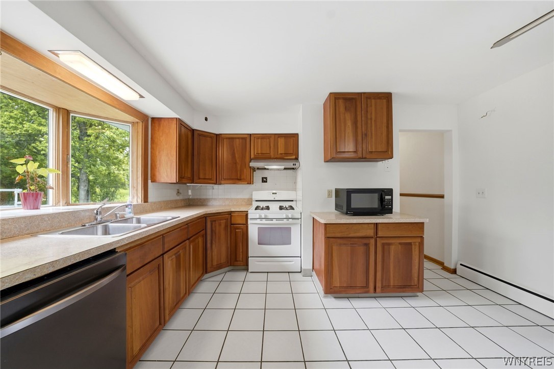 5676 Homestead Road Boston, NY 14075 - Photo 16 of 47