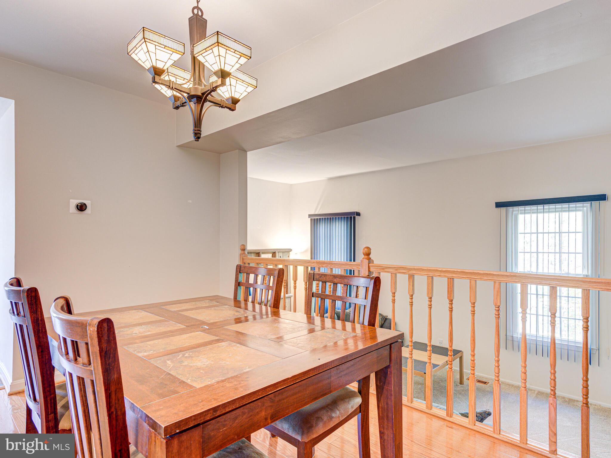 8370 Uxbridge Court Springfield, VA 22151 - Photo 12 of 53 Gallery Image 12