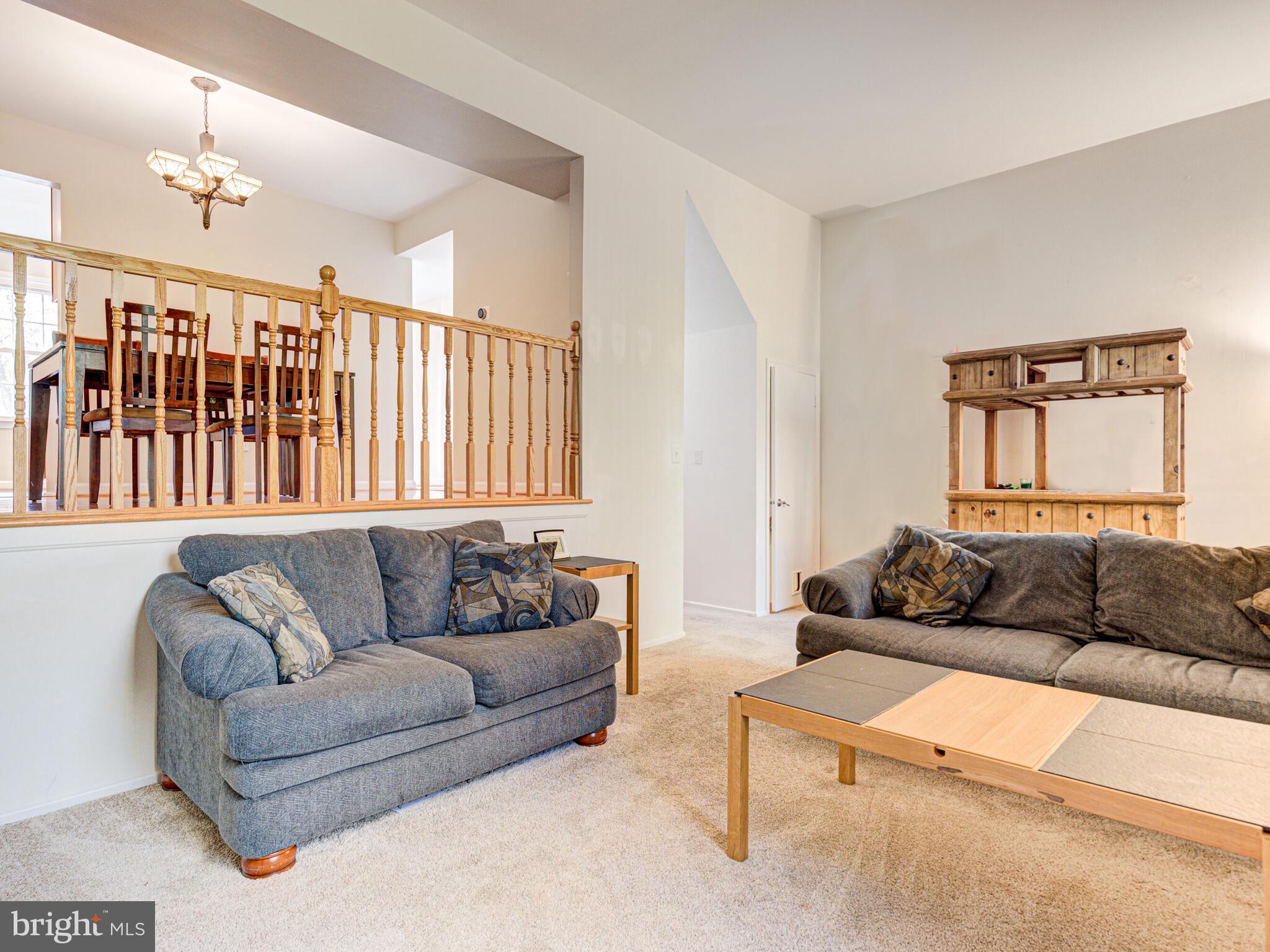 8370 Uxbridge Court Springfield, VA 22151 - Photo 17 of 53 Gallery Image 17
