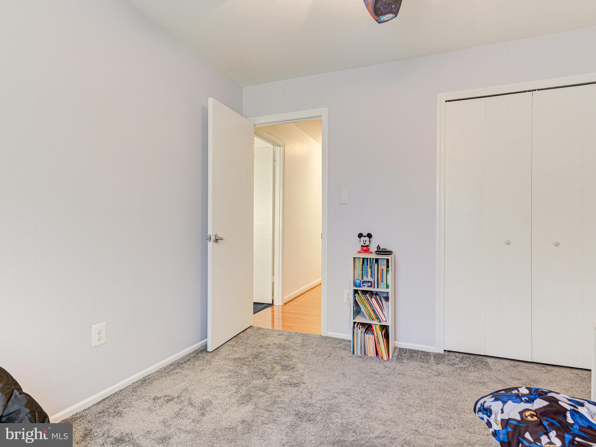 8370 Uxbridge Court Springfield, VA 22151 - Photo 32 of 53 Gallery Image 32
