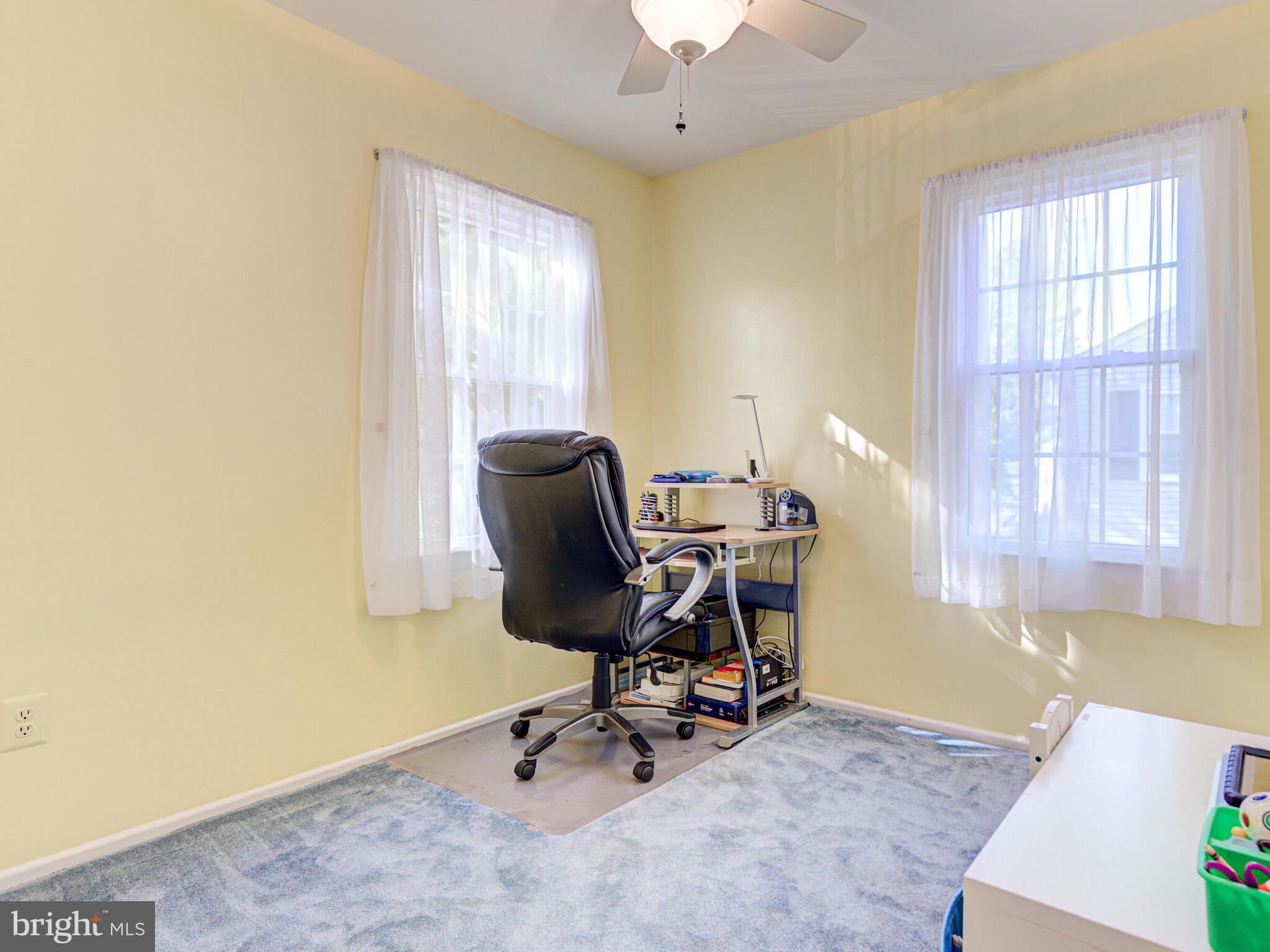 8370 Uxbridge Court Springfield, VA 22151 - Photo 34 of 53 Gallery Image 34